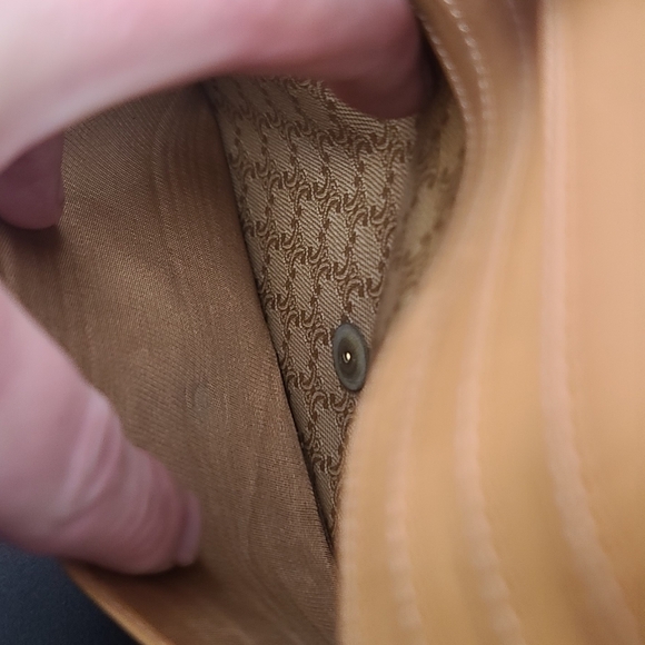 Celine bifold - Picture 15 of 16